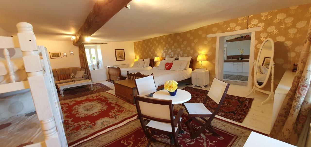 Bed and Breakfast Wisteria House Chanteloup  Esterno foto