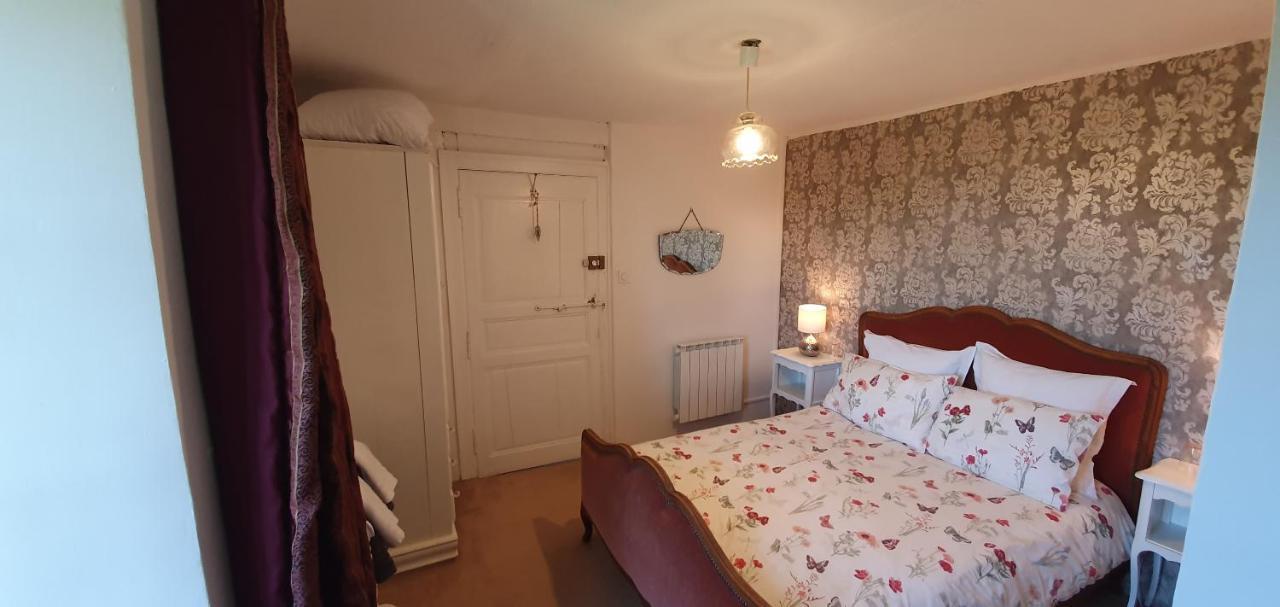 Bed and Breakfast Wisteria House Chanteloup  Esterno foto